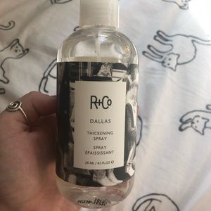 R+Co Dallas Thickening Spray